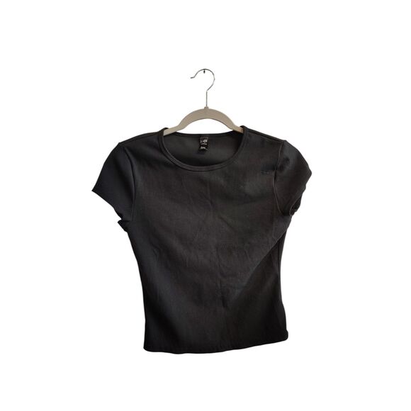Gap Fit Women's Small Black Crop top - Picture 1 of 6